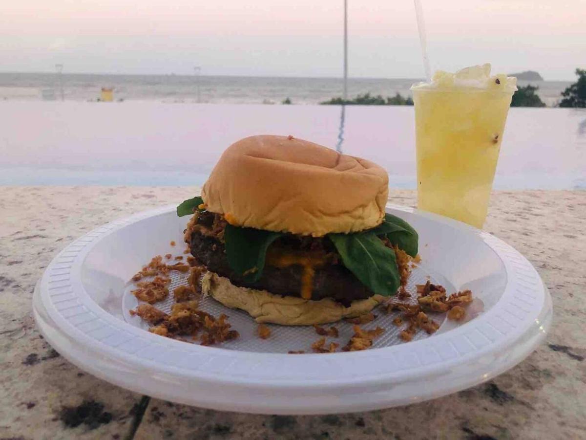 Ape Estilo Resort C/ Pe Na Areia E Vista Mar, Proximo Ao Beto Carrero Piçarras المظهر الخارجي الصورة